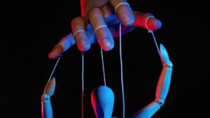 Evo kako te kontrolišemo marketingom